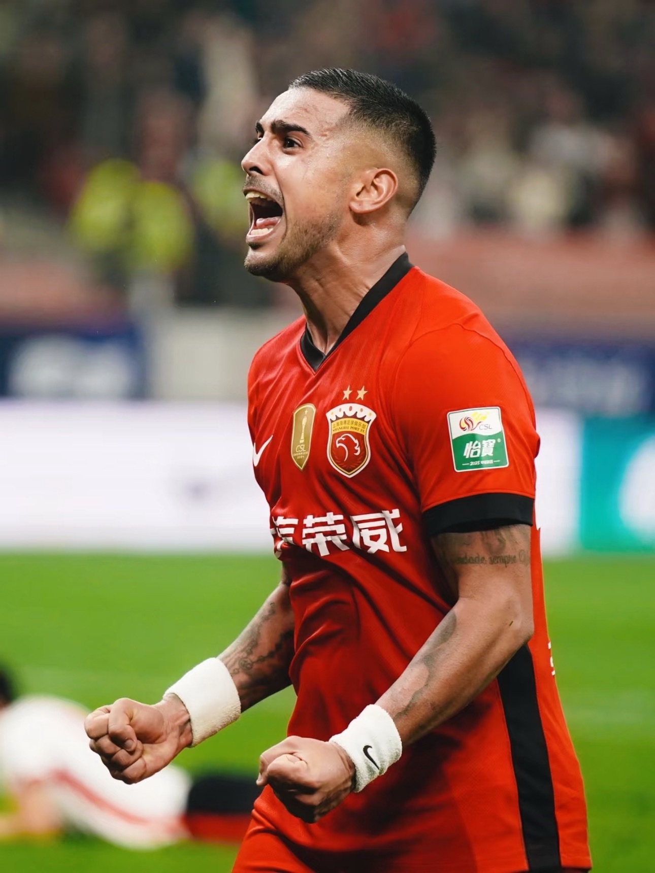 亚冠精英联赛东亚区第6轮，上海海港将客场挑战柔佛新山，这支中超卫冕冠军正站在出线