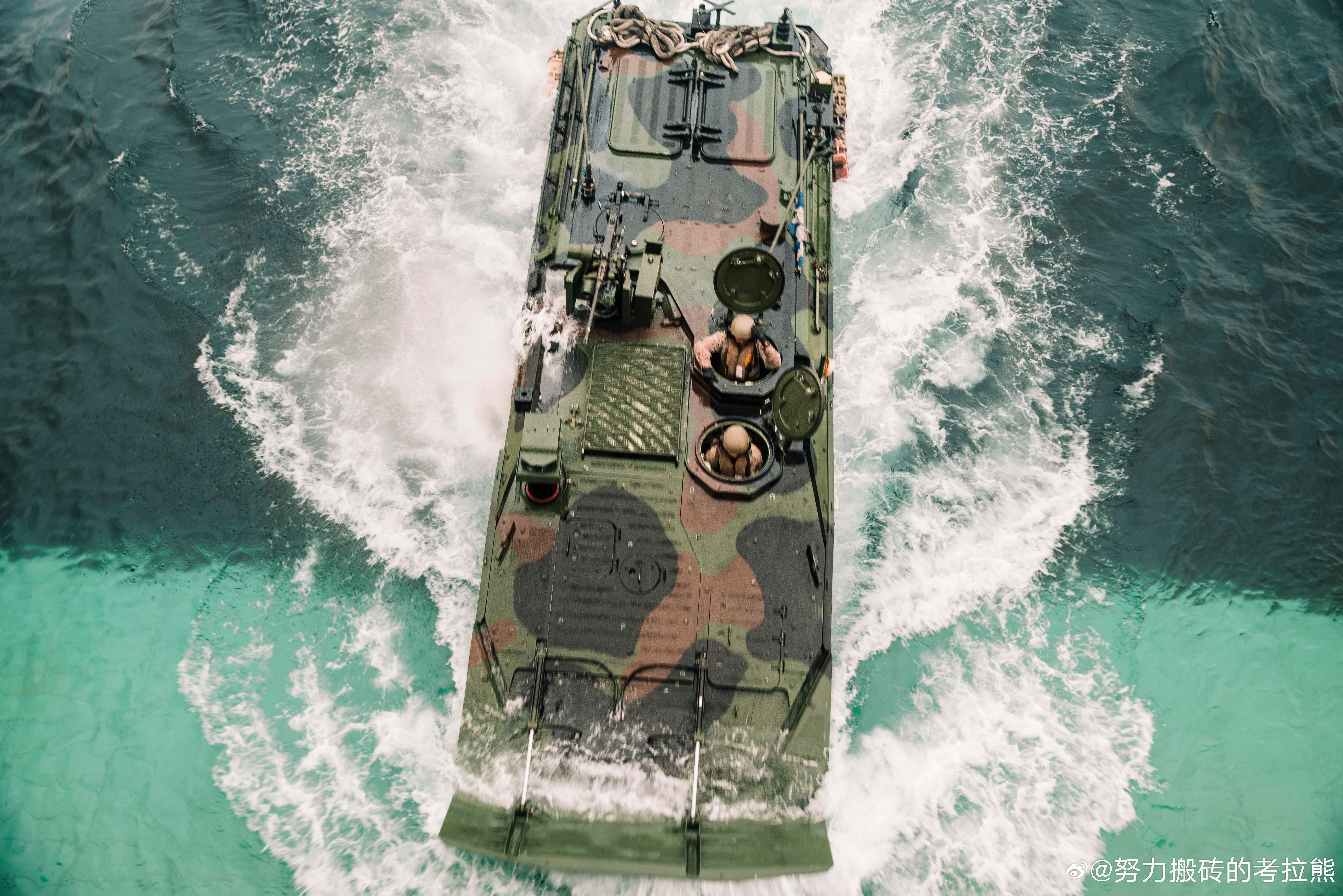 2025年5月29日，USS Harpers Ferry (LSD 49)与陆战