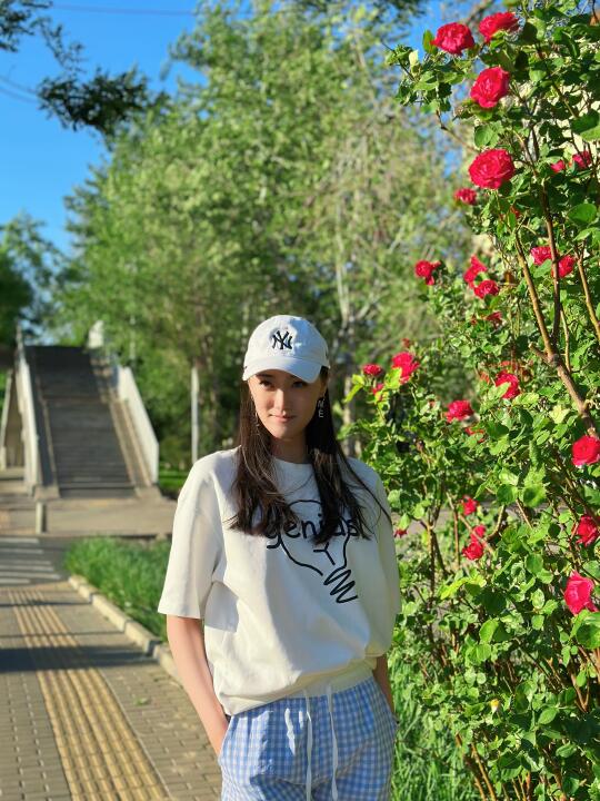 🌸 春天在我身后开了一朵花，你呢？