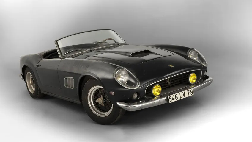 1955年梅赛德斯-奔驰300 SLR Uhlenhaut Coupe以1.42