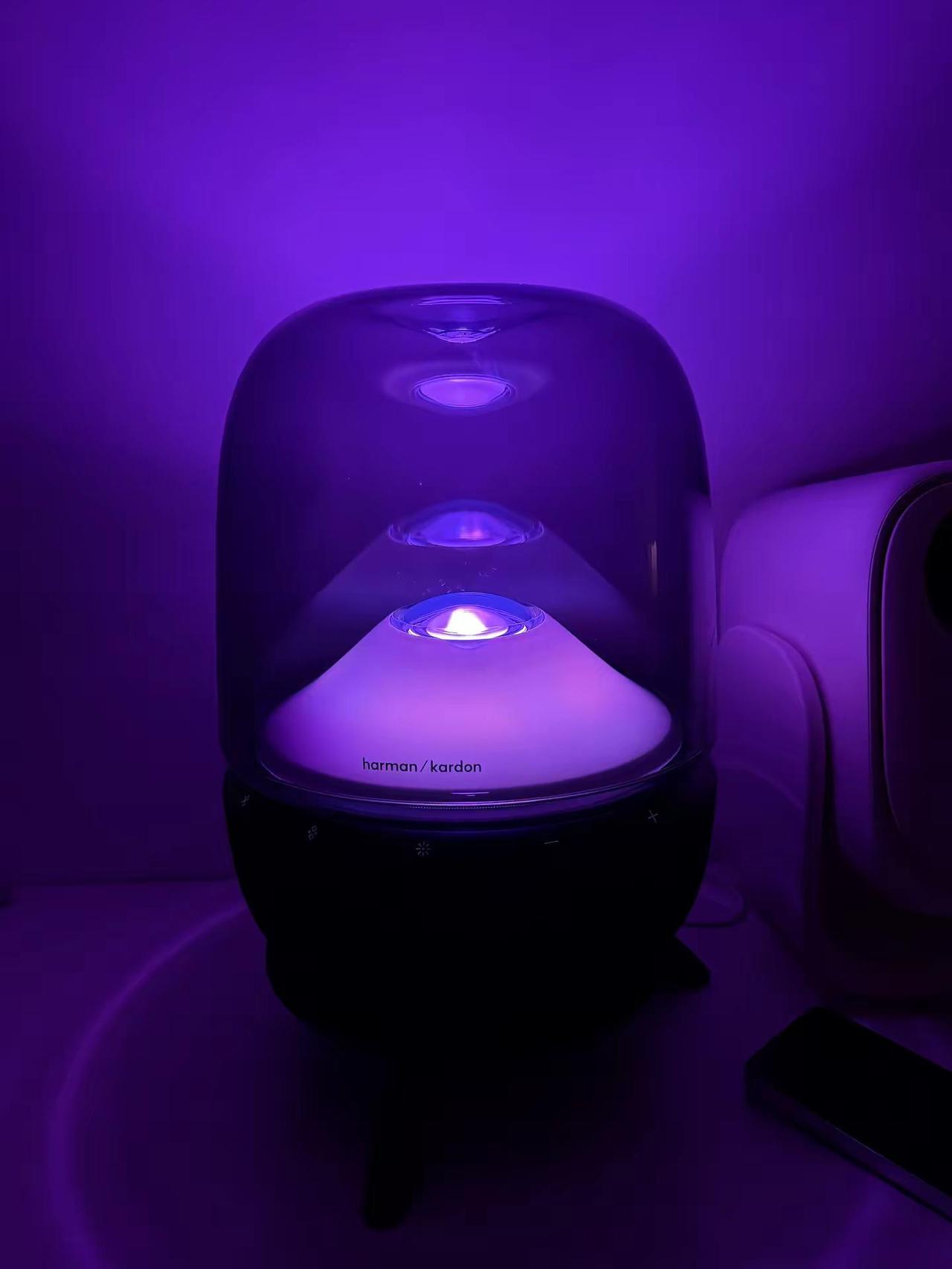 什么都是假的只有我的哈曼卡顿琉璃5是真的哈曼卡顿