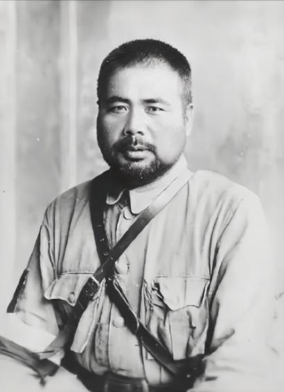 1948年，出了名的爱国将领冯玉祥，葬身于黑海的大火。

对于冯玉祥，很多人都骂