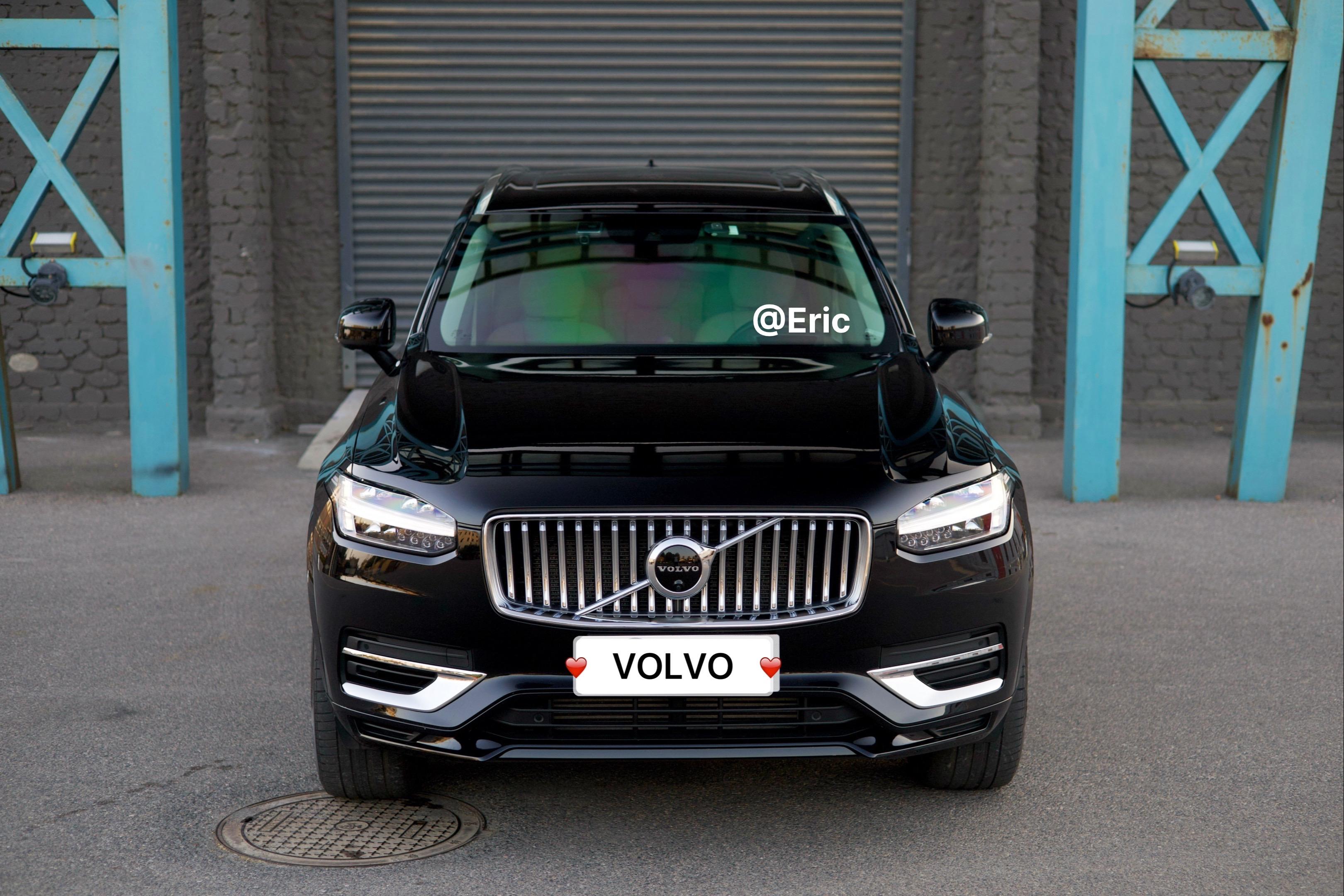 自家爱车。自家用车；想研究喊我。22年5月上牌。T8至尊版选装米色内饰...