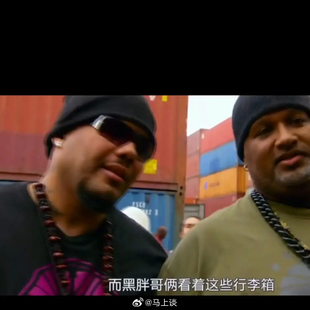 #虹桥火车站每天捡1袋子遗失的蓝牙耳机# 轮椅都能丢，这到底是咋弄丢的？三个仓库