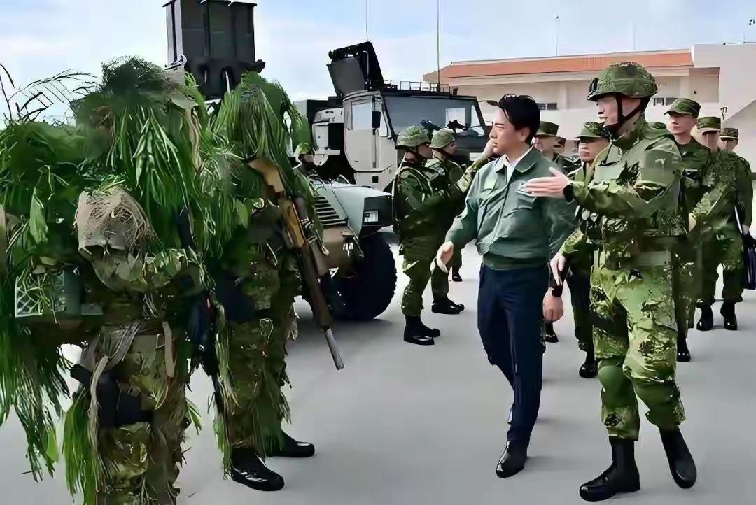 日本一面研“万能血浆”、定“战俘法”，一面将防卫费占比暴力提至GDP的2%！这绝