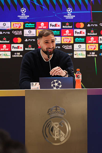 出席欧冠1/8决赛首回合曼城vs皇家马德里赛前新闻发布会的多多完整赛前视频及内容