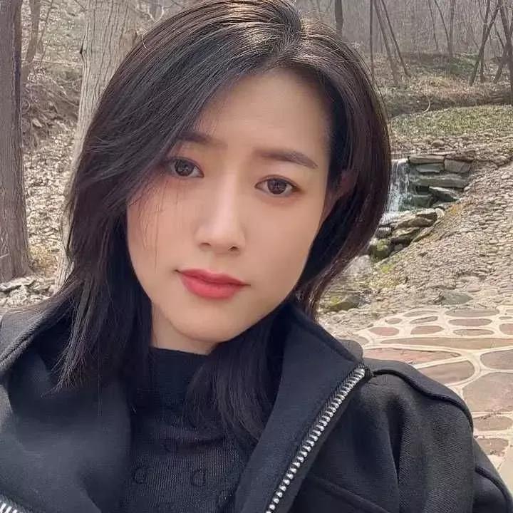 我已经40出头了，有两个女儿，上个月我有了一个念头，那就是一定要生个儿子，老公并