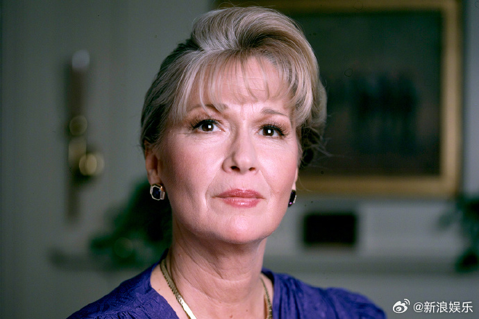 演员戴安拉德去世 3日，美国演员戴安·拉德去世，她的女儿劳拉·邓恩悼念母亲，“她