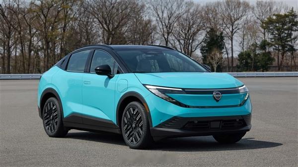 【新一代日产聆风发布：世界首款量产纯电车变身SUV】近日，全新一代日产Leaf官