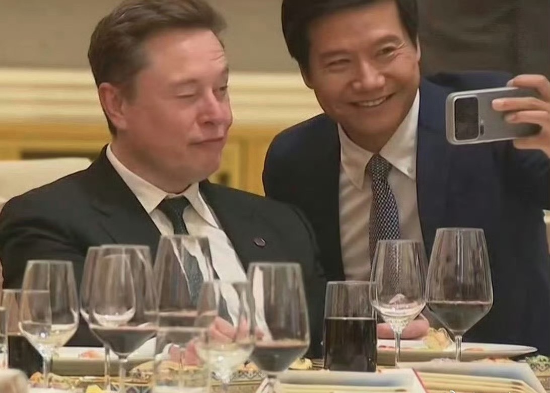 承认别人优秀有啥丢人的？现实中笑这张图的人。大概率是自己没出息，还嫌这嫌那的人。