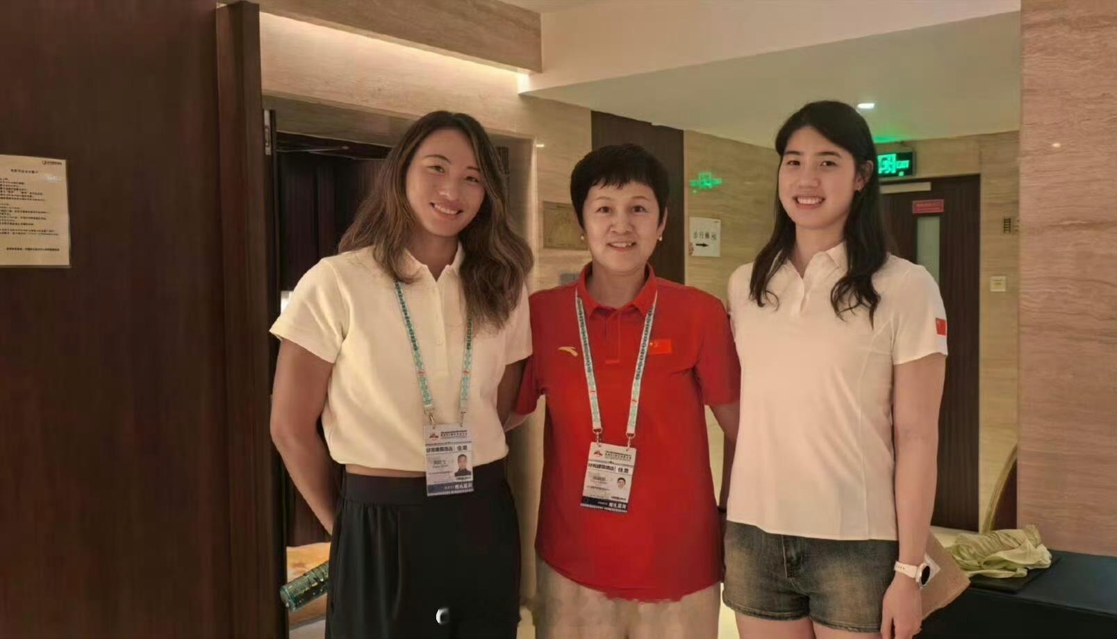这三位女将的金牌含金量有多高张娟娟:北京奥运会女子个人金牌，2001年世锦赛女团