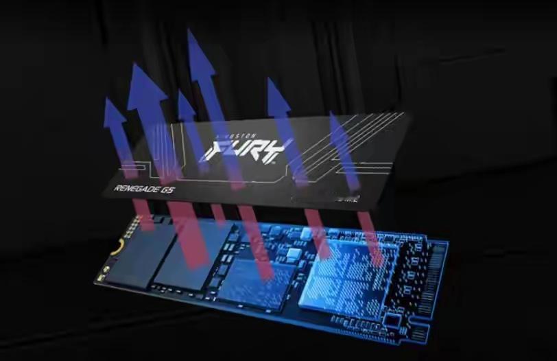 闪存技术突破！32TB民用SSD，个人存储迎来大变局 