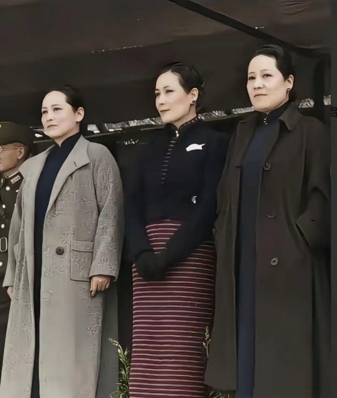 突然脸盲了，分不清哪个是宋美龄。 