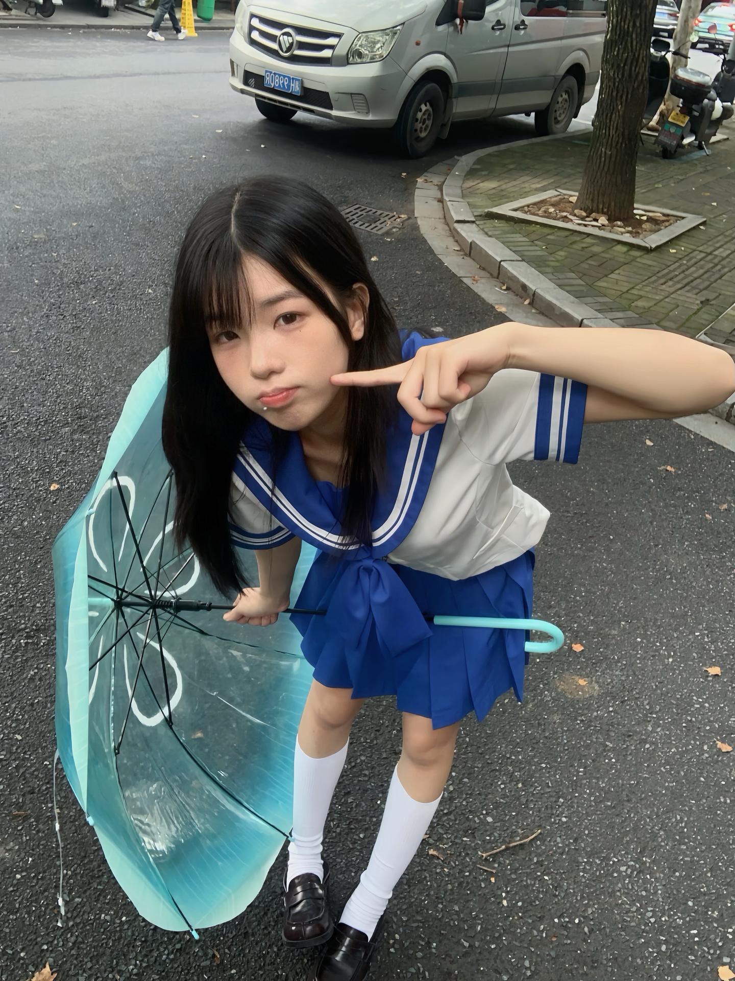 不知道，抱歉，：对不起