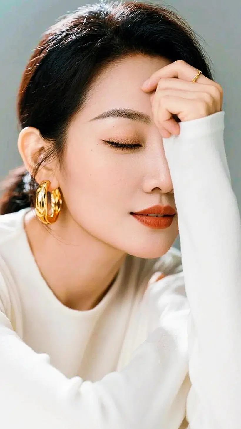 AI素净氛围感写真 随变ai随便玩 伙伴计划广告分成玩法达人