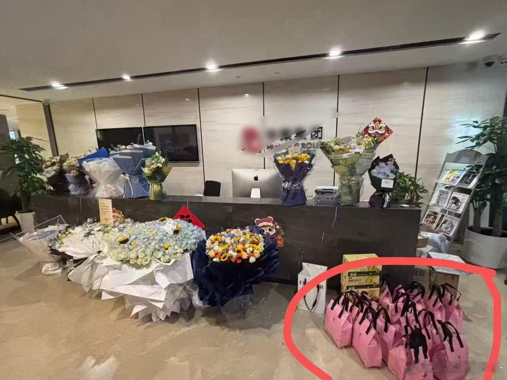 投稿：演都不演了，送维他命还是柠檬味？ 