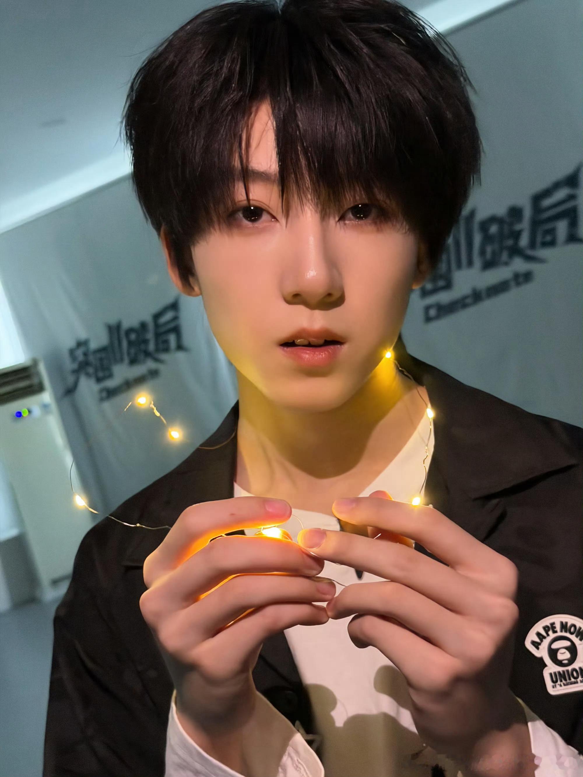 杨博文YBW[超话] 💗杨博文 四代唯一c位队长 💗杨博文 四代第一编舞师 