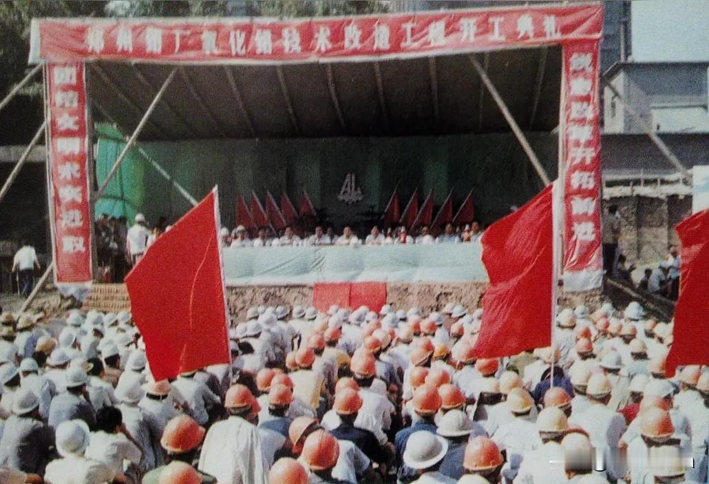 岁月不饶人，曾经的那份青春已经逝去，只留下回忆的残片。