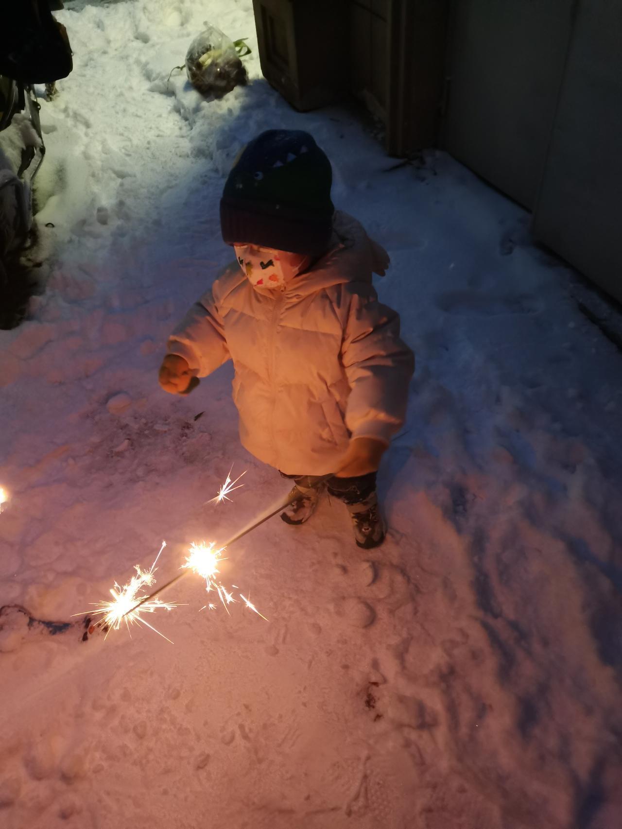 对于“风雪夜归人”，我有更深刻的体会。

80年代我在公社刚刚参加工作，正是年轻