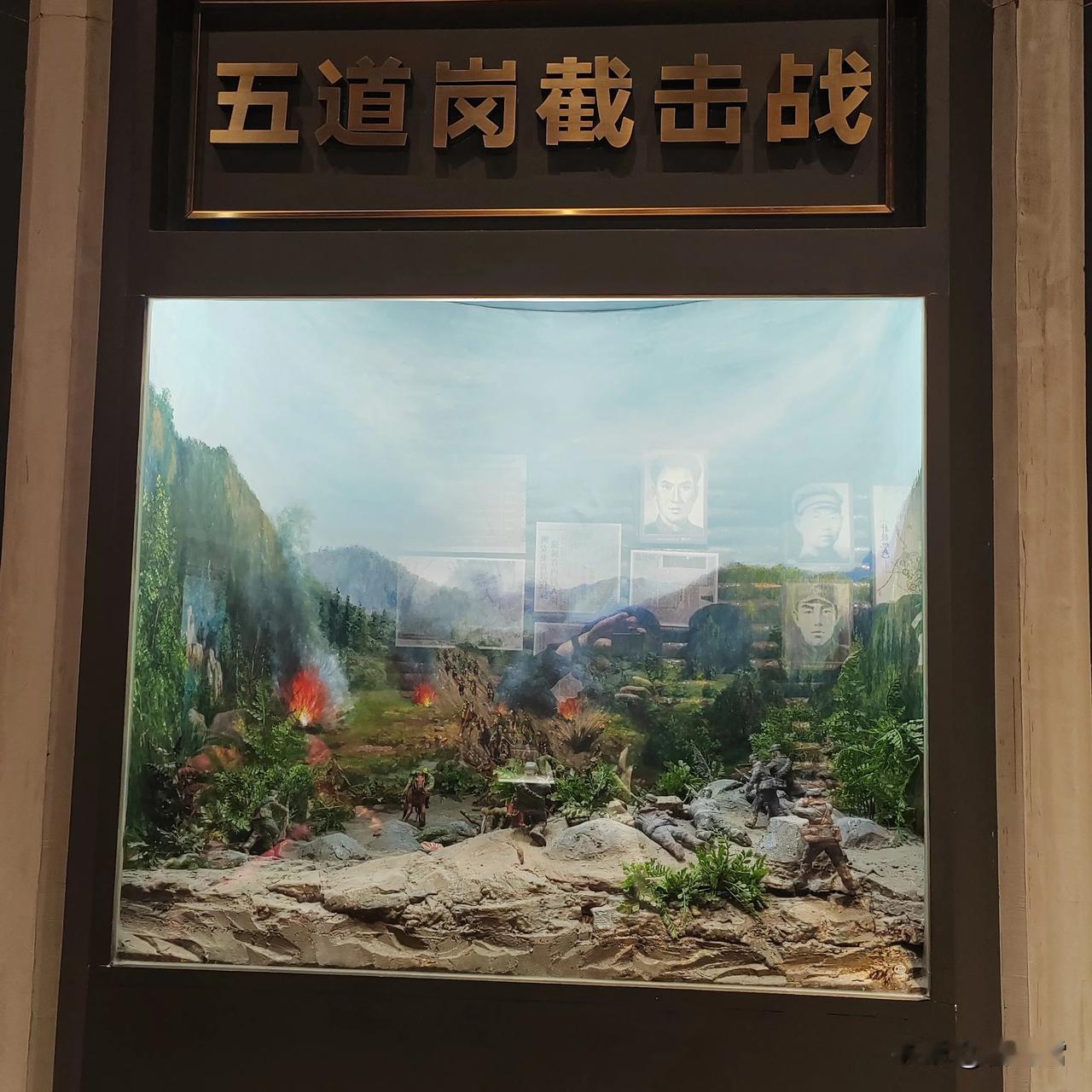 人类早已走出丛林，却走不出丛林法则。这是为什么？抢劫，掠夺，打压，杀戮，得不到就