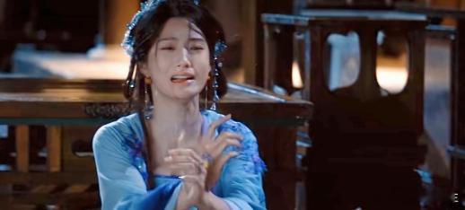 明意哭得我心都要碎了 救命啊😭预告中二十七用生命换明意平安，明意哭到崩溃，我的