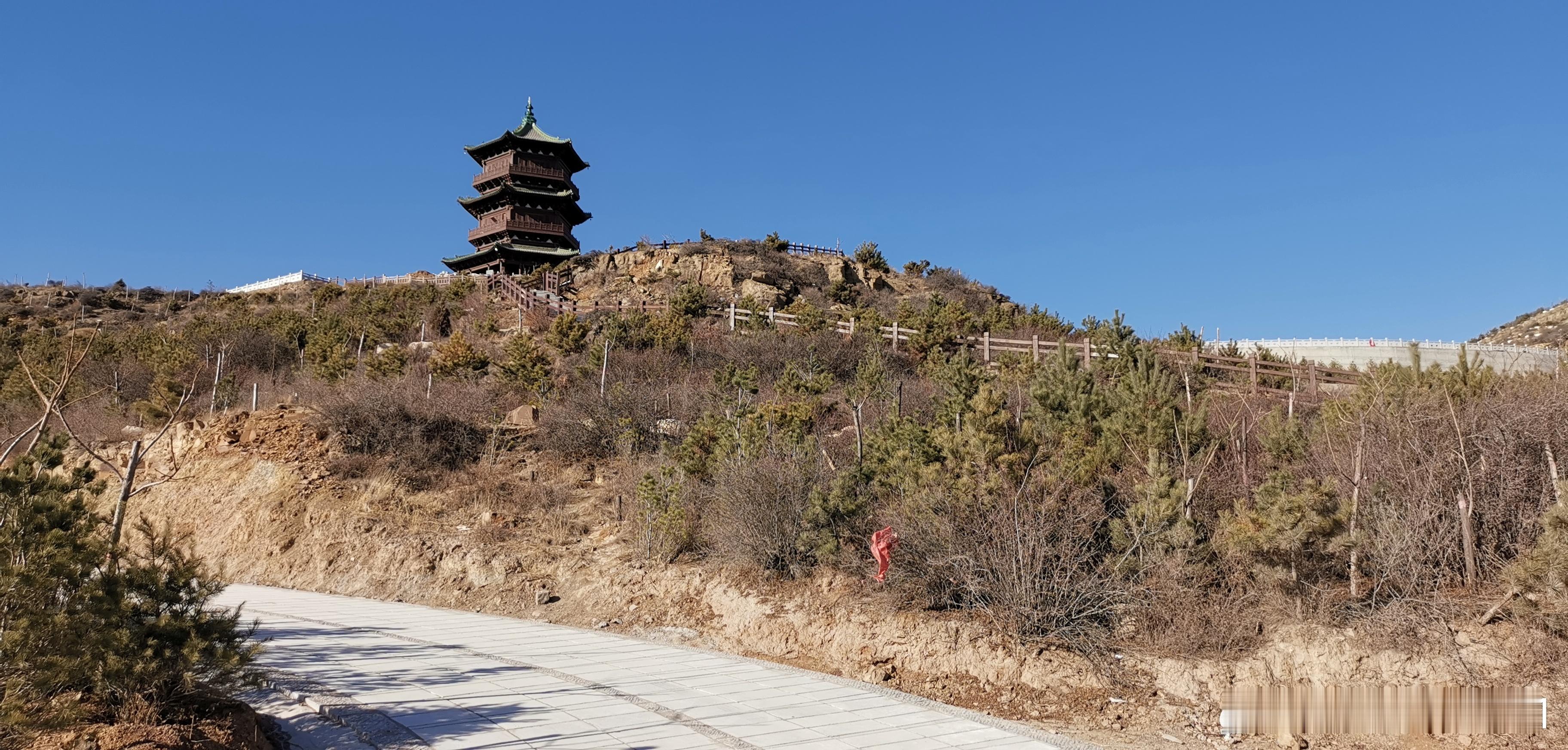 山西晋中  ​环城旅游公路北段小景 ​​​