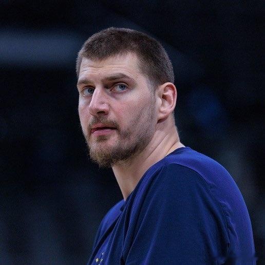 NBA 自2023年夺冠以来，丹佛掘金队做出了哪些重大调整……- 交易了小波特-