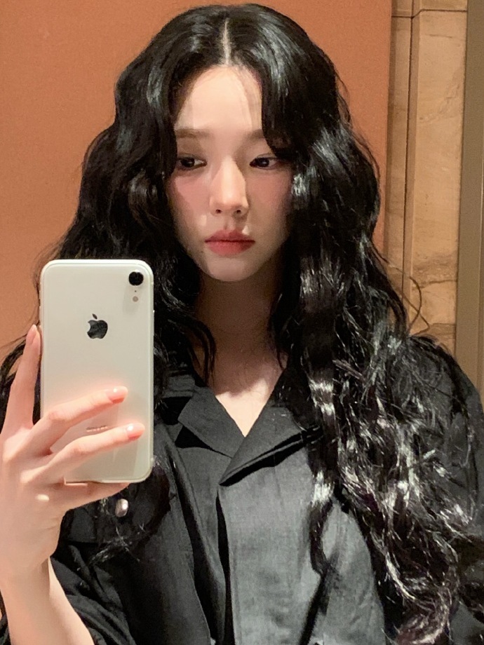 柳智敏Metgala【柳智敏】依旧顶光战神ꕤᴗ ᴗ)♡ 