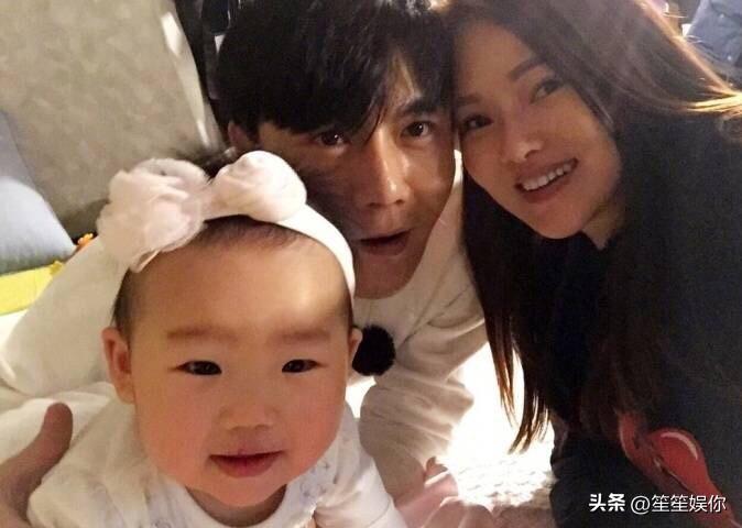 网传秦昊与伊能静长期分居、内心萌生离婚念头，却迟迟不敢行动，核心是扛不住舆论反噬