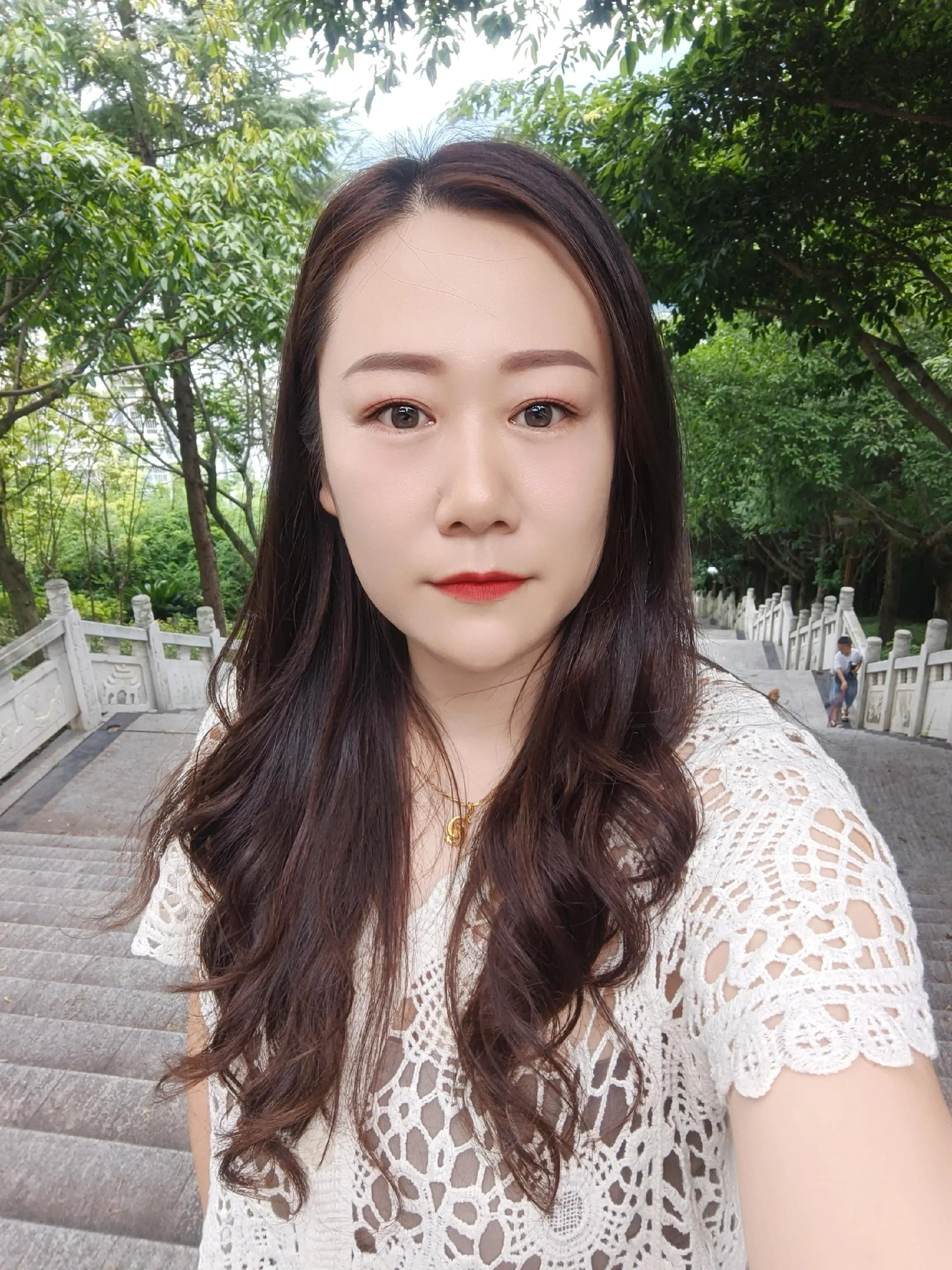 86年的虎🐯，今年39岁！ 好好珍惜当下吧！下一个十年，就不再是炙热...