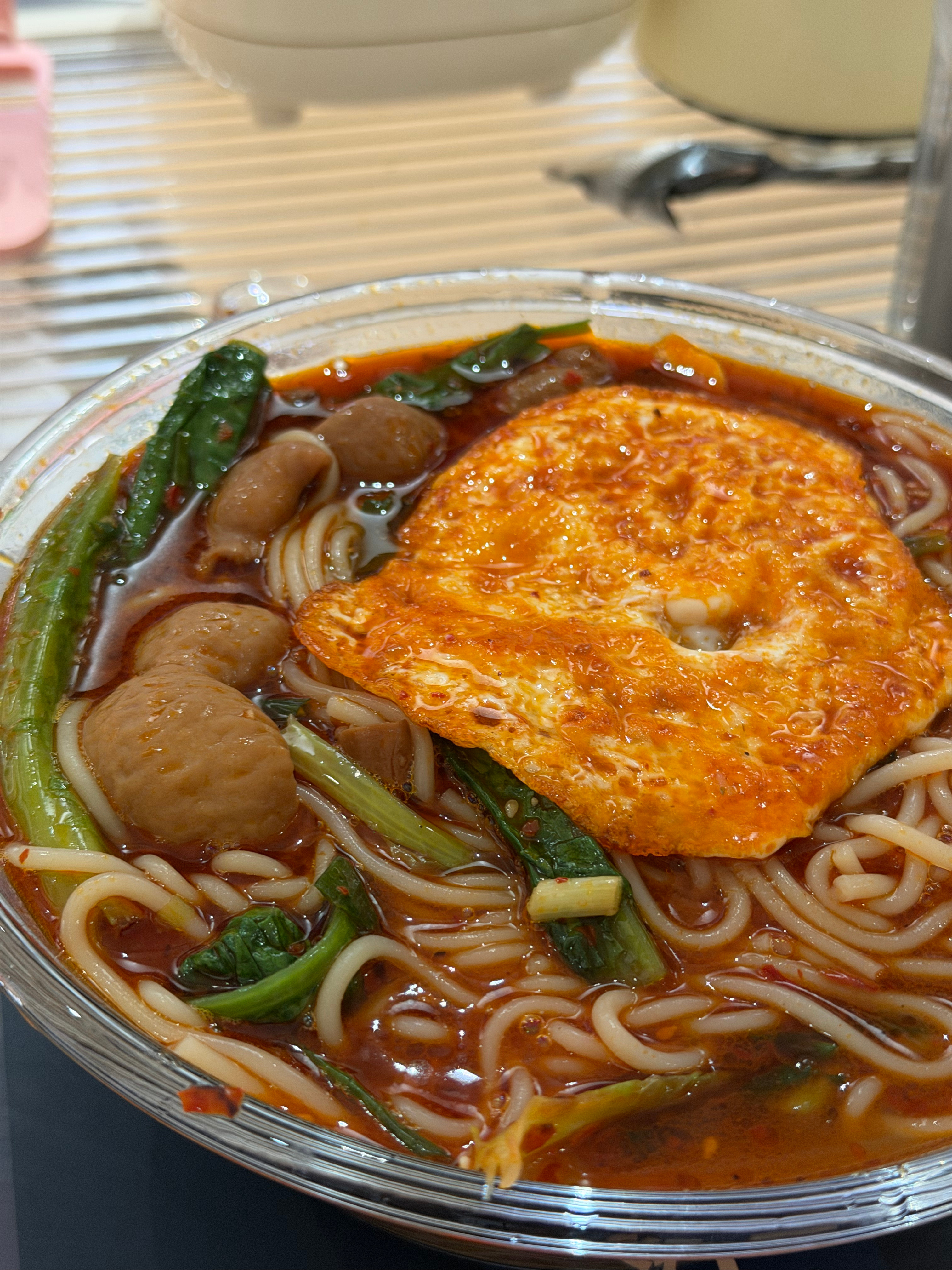 在每天研究新美食中…体重一度到达峰值…袁记云饺 金湖叉烧蛋饭 铁锅炖 gaga韩