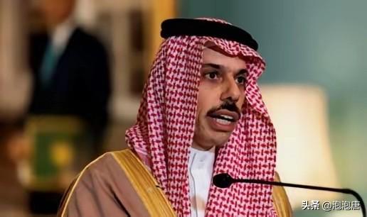 巴基斯坦与阿富汗发生冲突后，巴基斯坦没有第一时间找中国帮忙，而是把电话打给了沙特