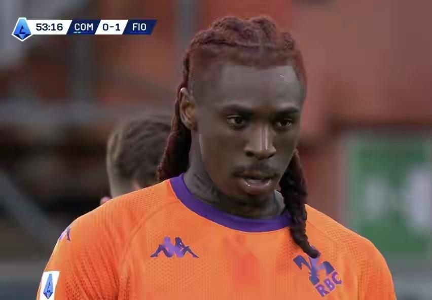 【佛罗伦萨击败科莫，暂时摆脱降级区】意甲第25轮，佛罗伦萨客场 2-1 击败科莫