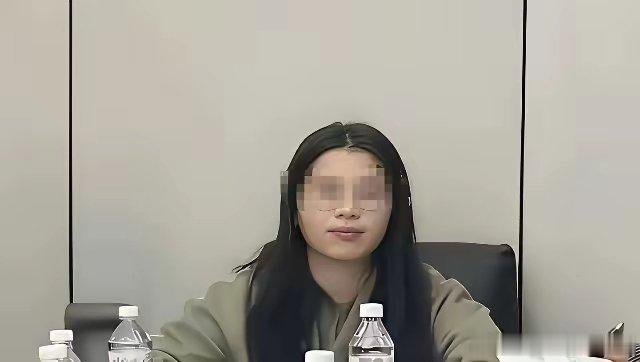一个车位，能把家庭，工作，地位，荣誉，组织的信誉都拖进去，值吗？可人世间就有这种