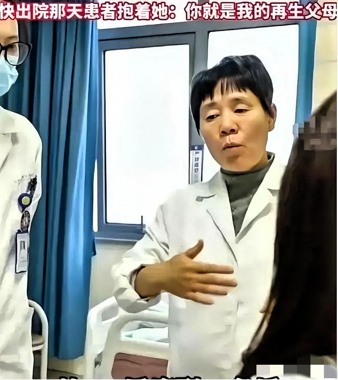 谁能想到，一场反复发烧，能把一个家庭拖到濒临崩溃边缘。
 
浙江这位女士被高烧折