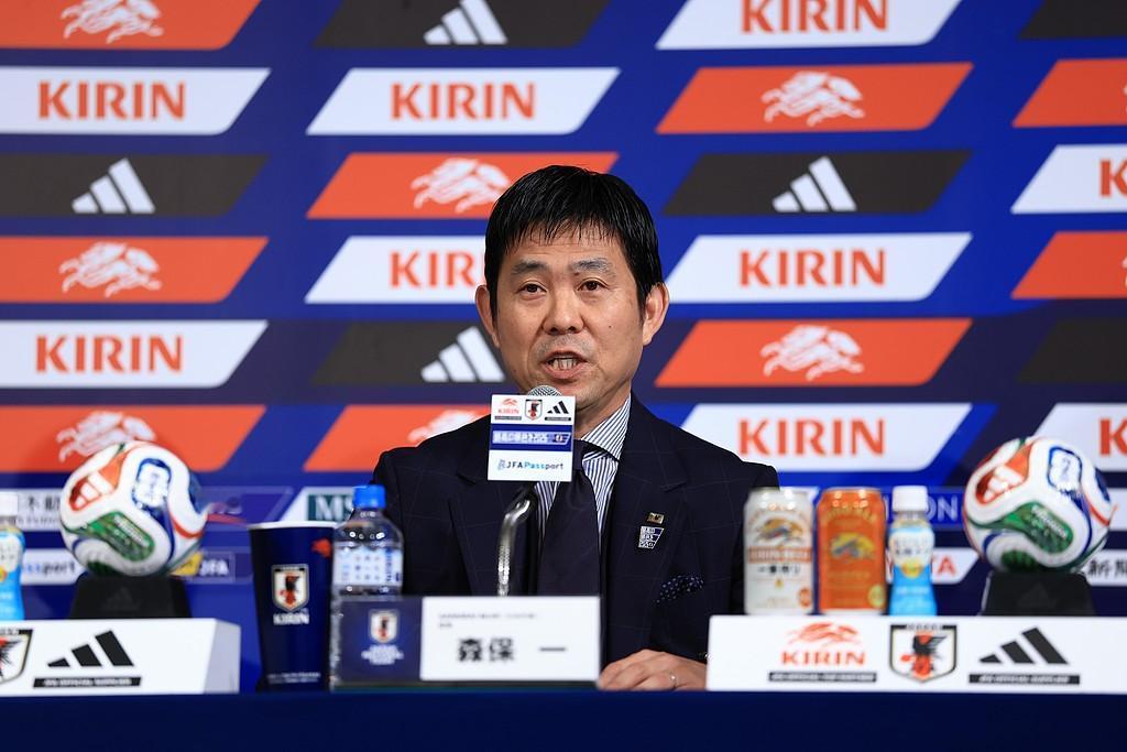 日本世界杯名单仅3人效力本土联赛，三笘薰因伤缺席对球队战术损失大

距离美加墨世