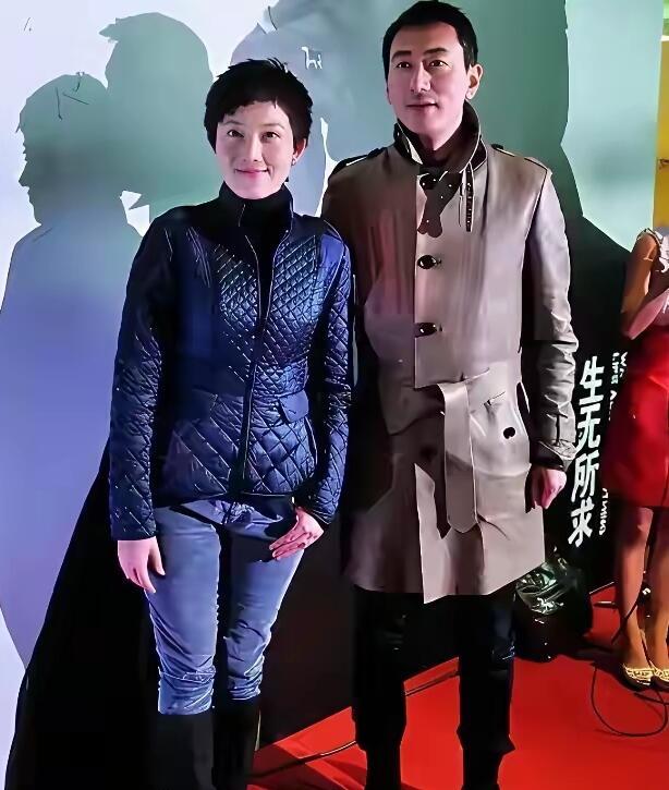 以前经常看央视的新闻，竟然不知道他们两个是一对夫妻，真是白瞎了我看几十年的电视。