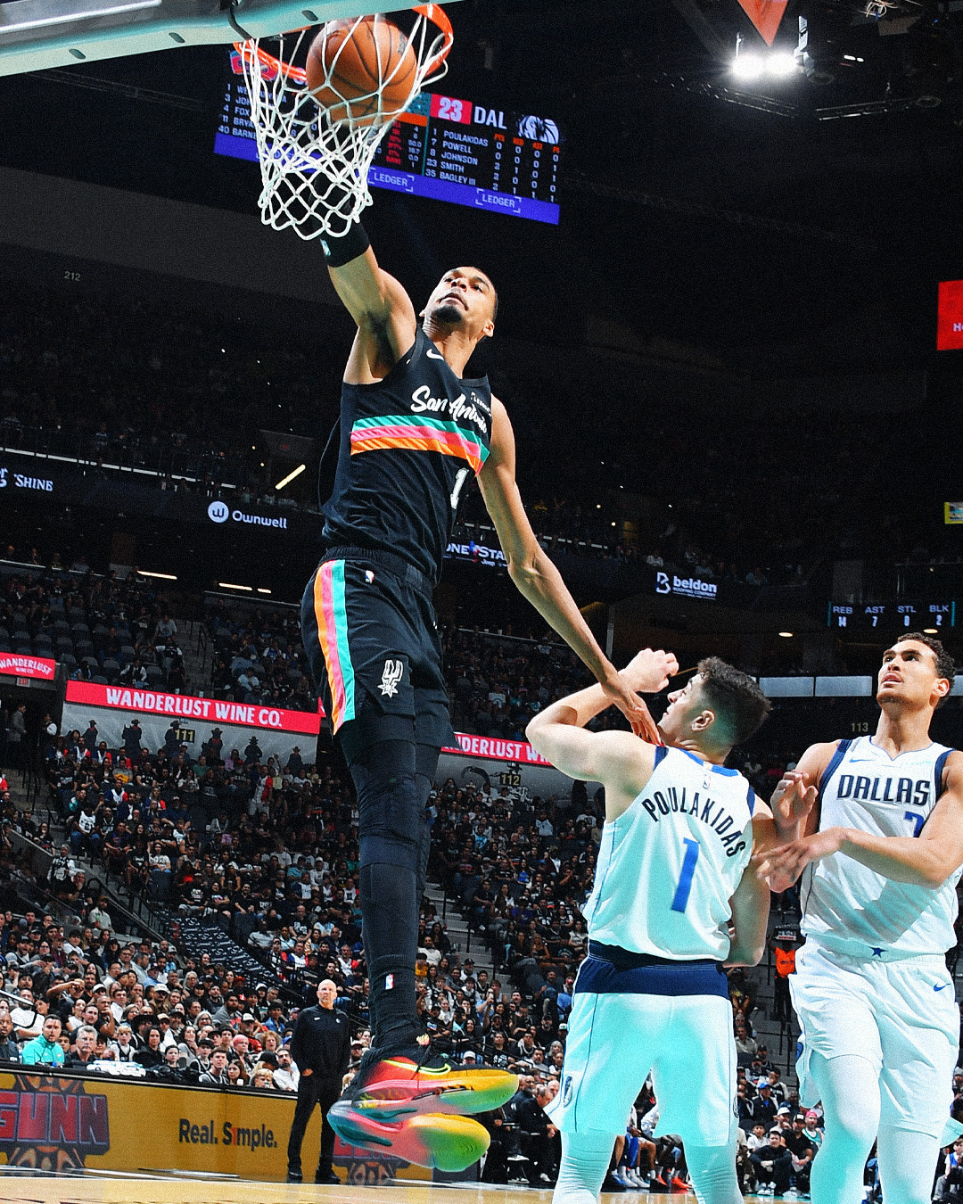 机智如🦓文班亚马保住常规赛评奖资格