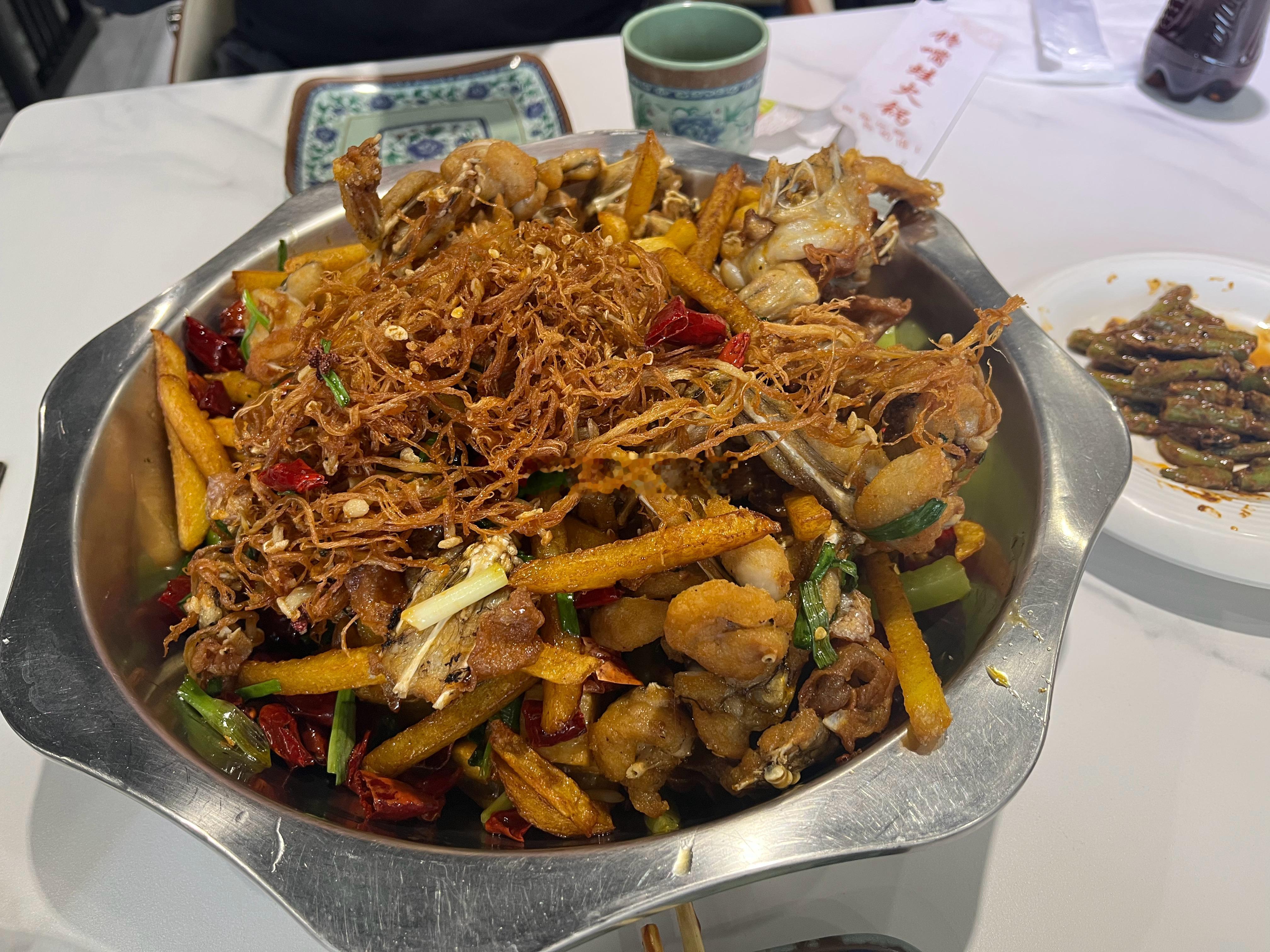 2026年第一顿牛蛙，还偶遇了老同学 天津·馋嘴蛙火锅(上谷商业中心店)