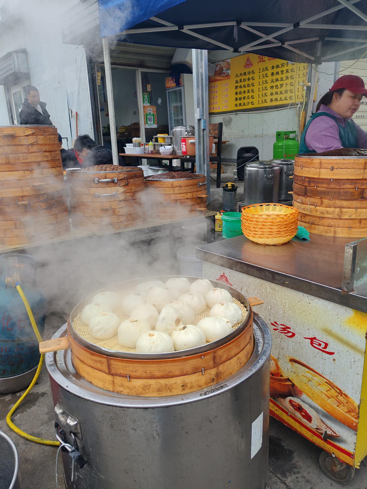 四中全会一结束
手握几套房的人翻盘梦彻底破灭
央妈一槌定音，今后住房突出三个字“