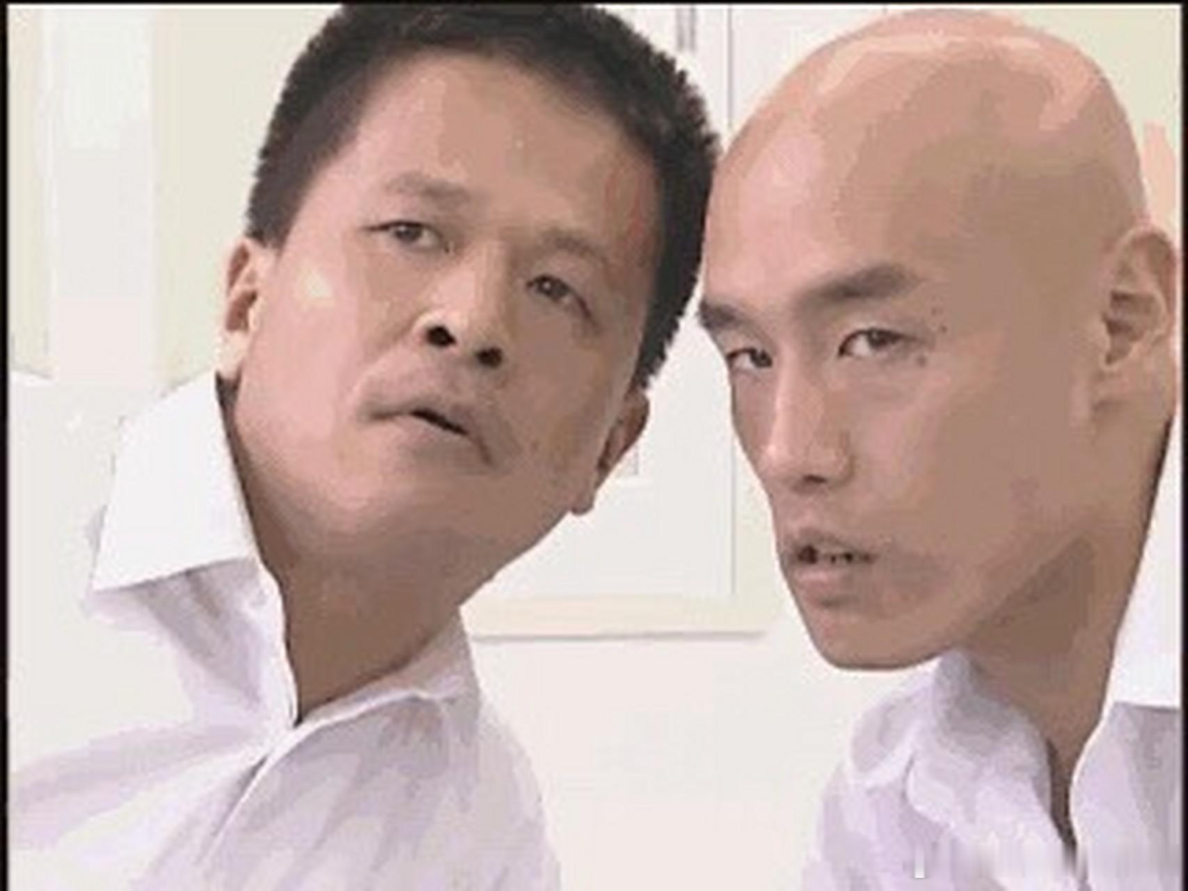 贾冰私人饭局被偷拍老…山形当年吃过的亏，贾冰又吃了一次