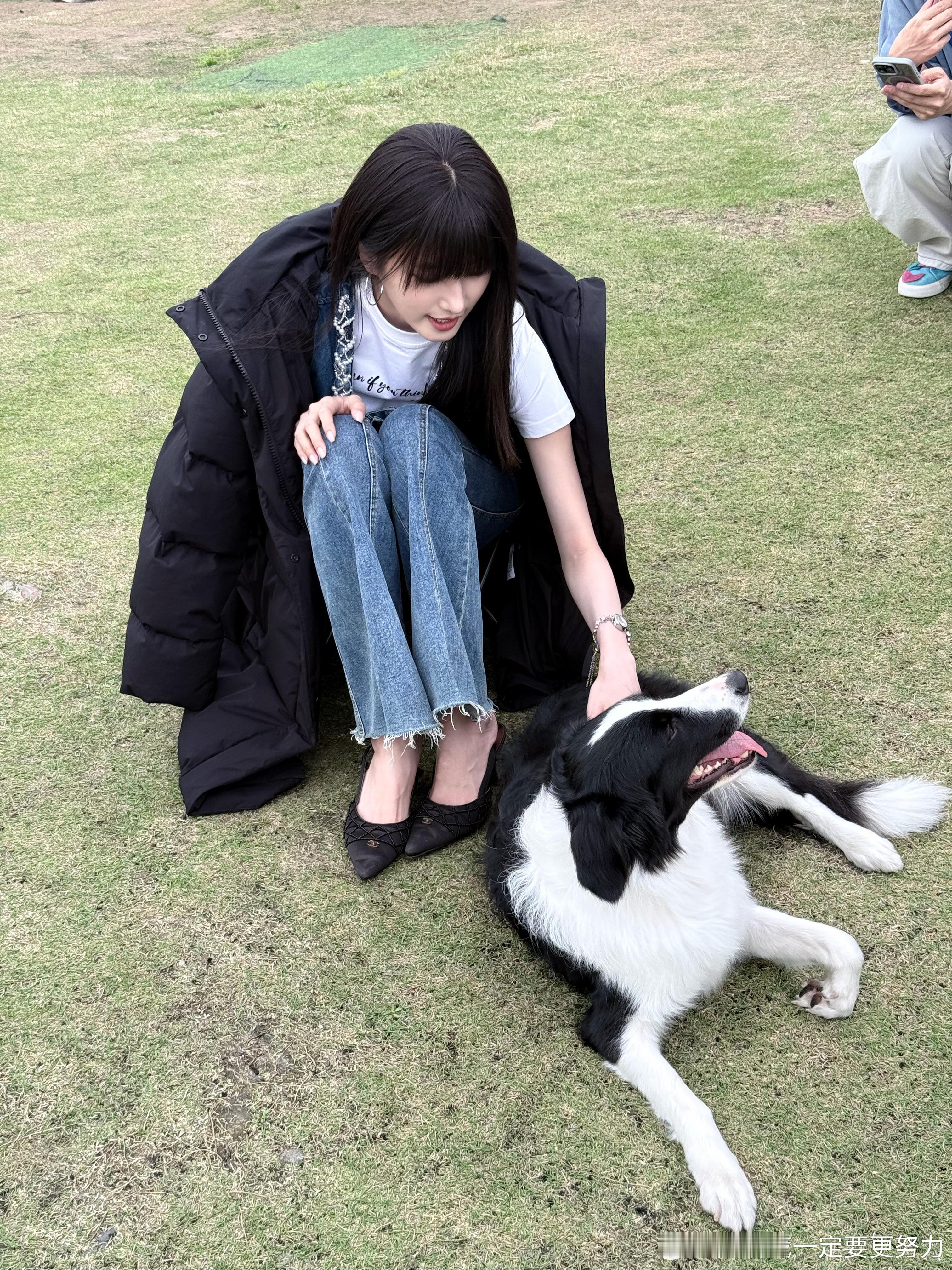 陈昕葳   在复制粘贴的时代，你是手写的诗