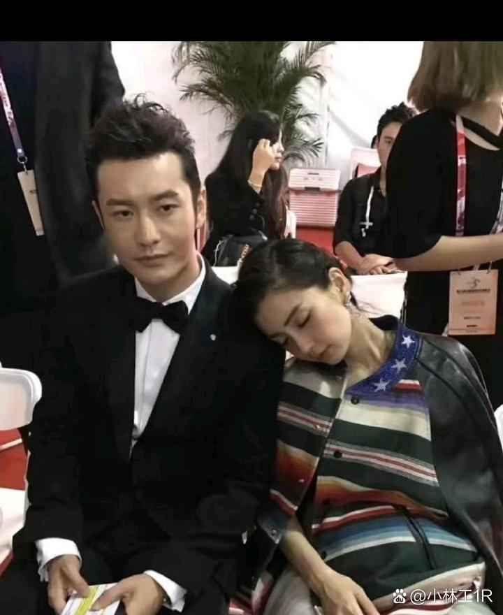 这是Angelababy怀孕期间的一张照片，当时夫妻俩一起出席活动 