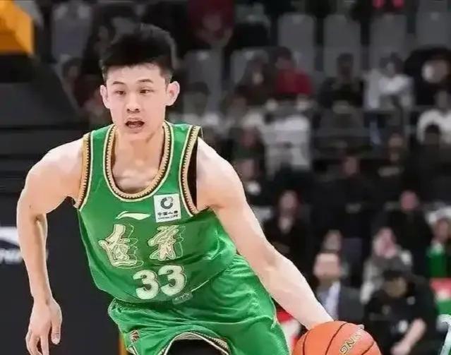持续加码！山东男篮3000万全力追逐王岚嵚
 
山东男篮对后卫王岚嵚的引援攻势已