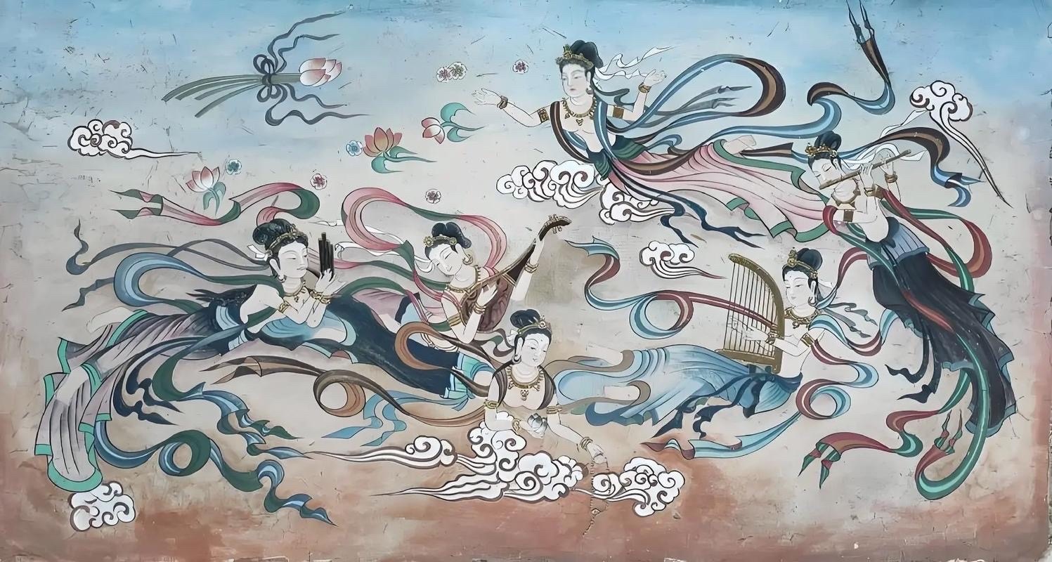 最近很喜欢游泳，因为可以在水下摆出飞天的姿势幻想自己是仙女🧚♀️ 