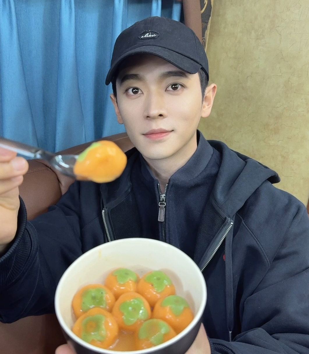 宝宝小脸都瘦没了🥺 