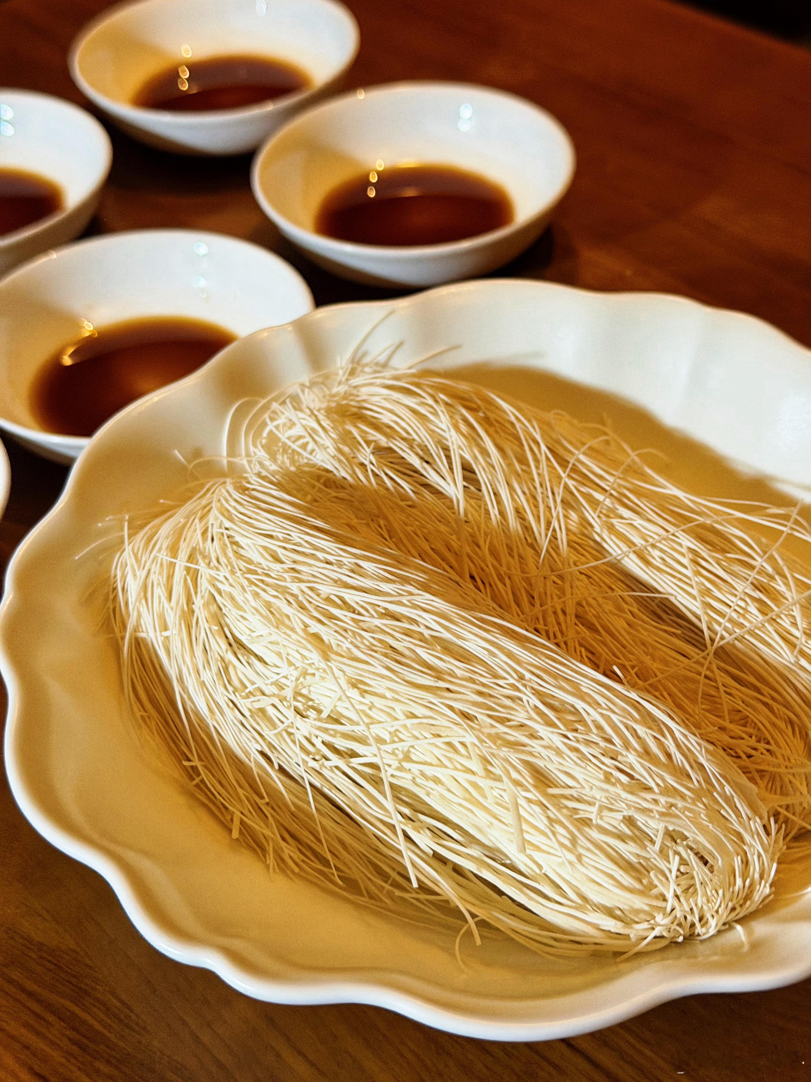 行颖记 福序燕尾脊灯、醒狮、非遗剪纸木雕、绽放的花～福序总有一种不急于喧闹，从容