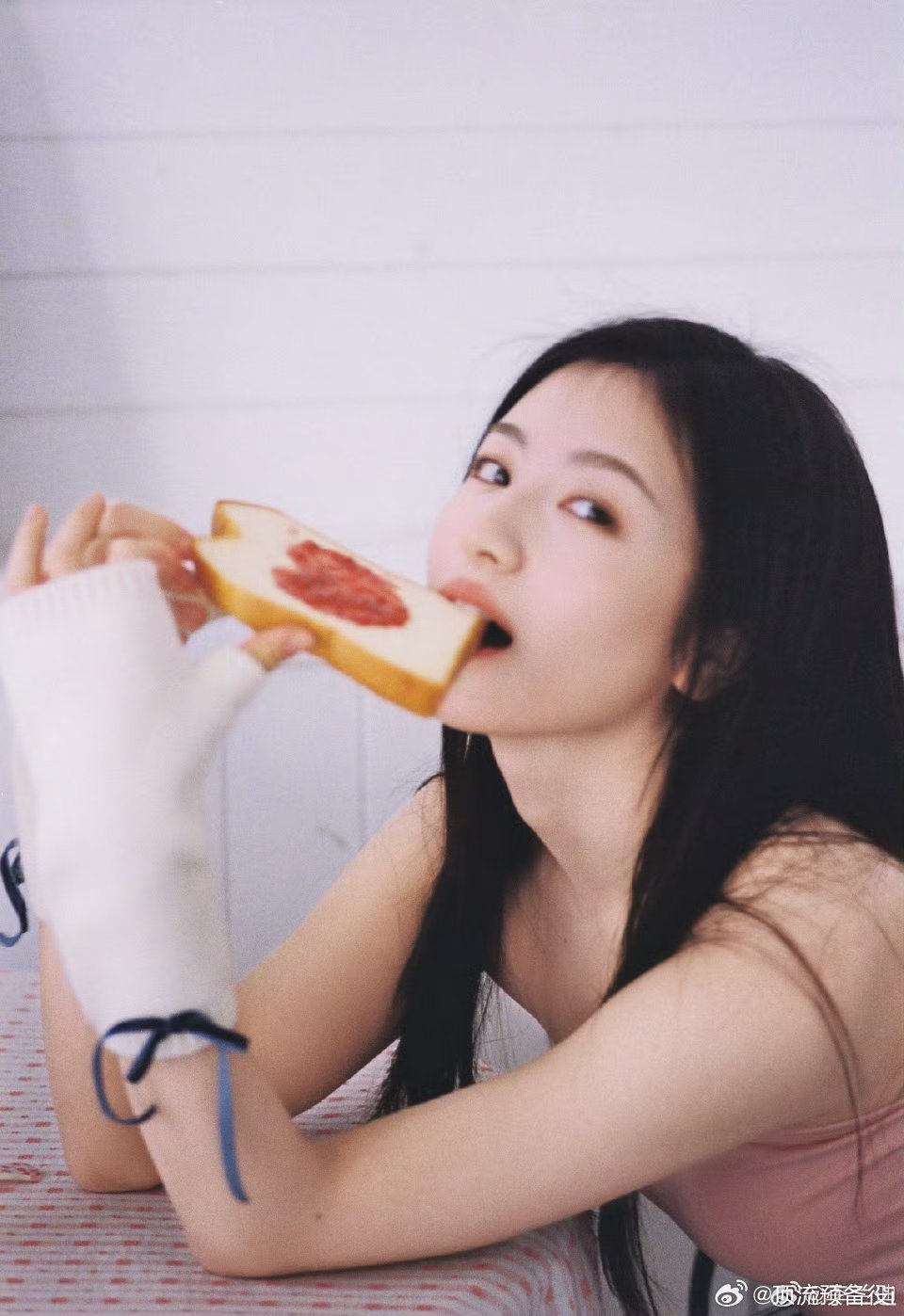 张新成 李兰迪没有复合早已分手只期待李兰迪新剧，李兰迪的未来拥有无限可能 