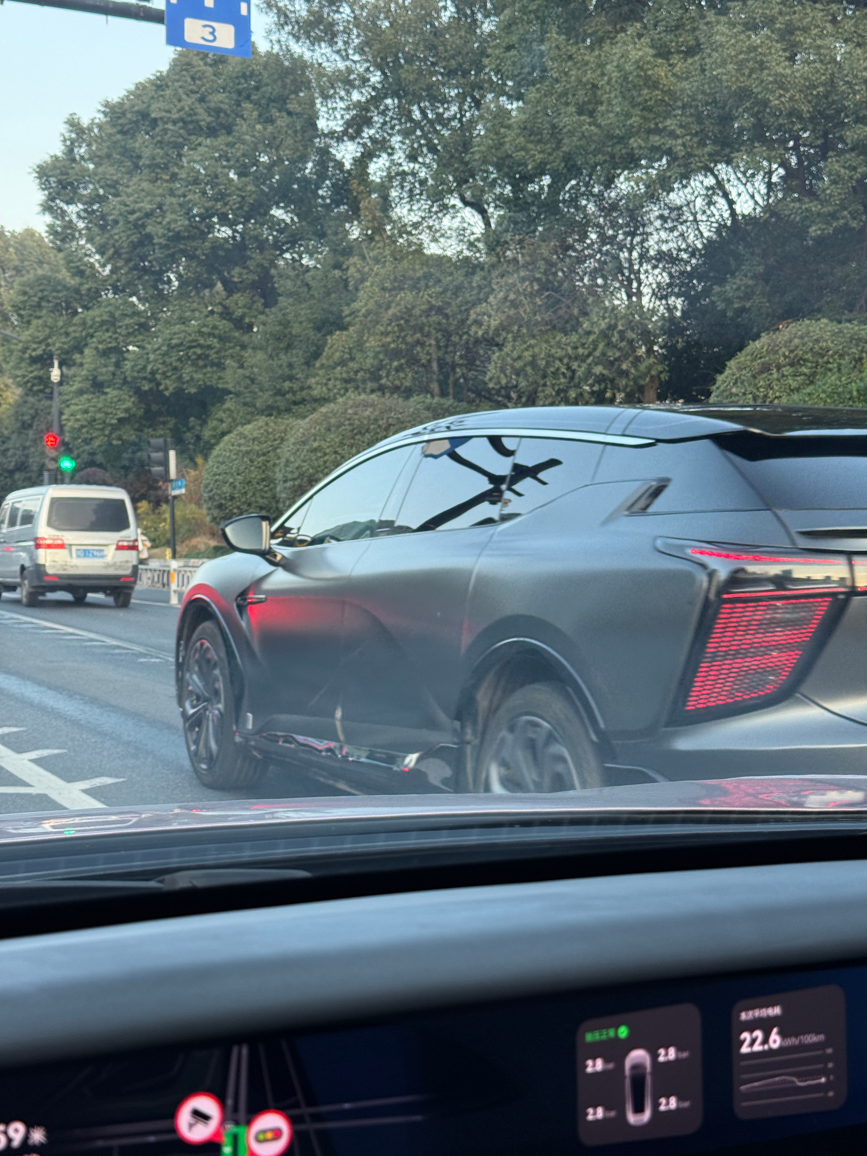 又遇见一辆绝版车