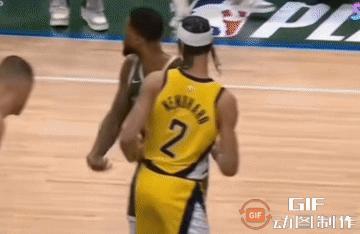 利拉德赢球又想赢人。
看来也是个性情中人。